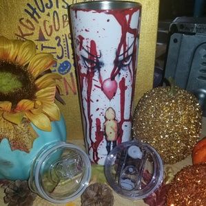 "IT" inspired 20 oz skinny